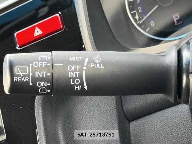 Honda FIT 2017-05 8218511-16
