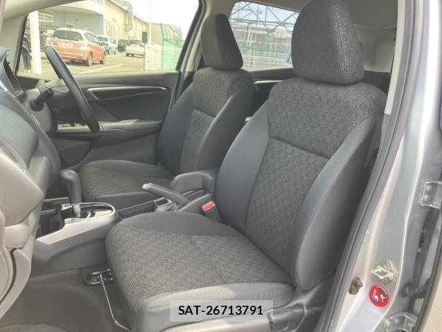 Honda FIT 2017-05 8218511-5
