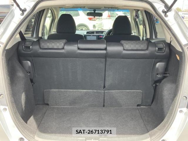 Honda FIT 2017-05 8218511-7