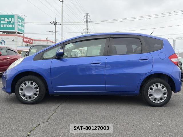 Honda FIT 2012-02 8218513-1