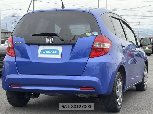 Honda FIT 2012-02 8218513-2
