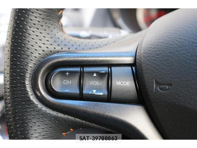 Honda FIT 2012-04 8218771-14