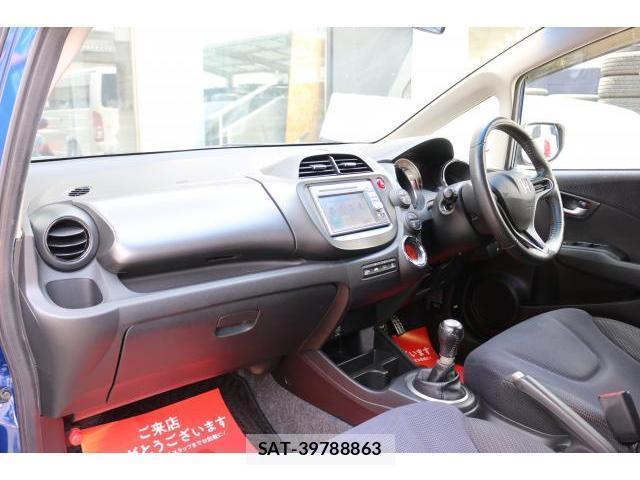 Honda FIT 2012-04 8218771-4
