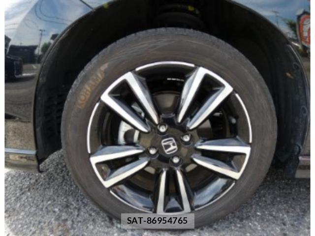 Honda FIT 2023-11 8218945-7
