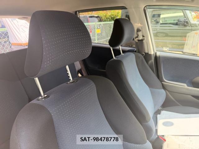 Honda FIT 2010-01 8219621-14