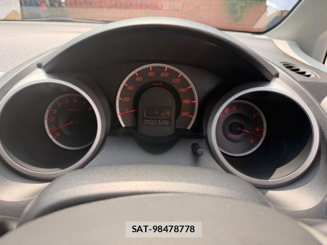Honda FIT 2010-01 8219621-18