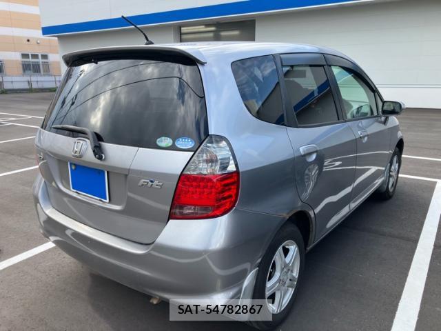 Honda FIT 2006-11 8219633-2
