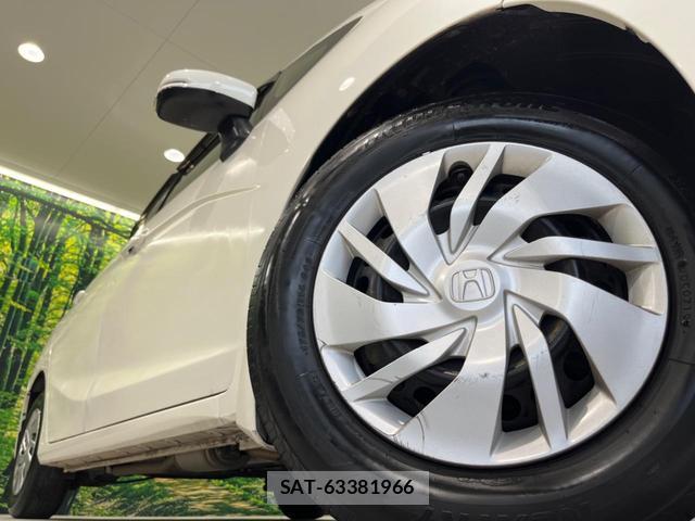 Honda FIT 2014-03 8219688-12