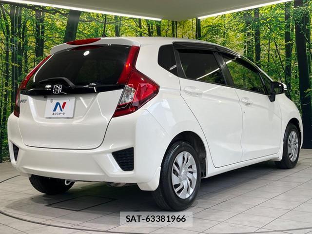 Honda FIT 2014-03 8219688-16