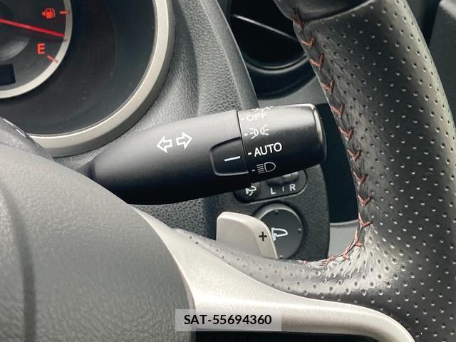 Honda FIT 2009-06 8220938-11