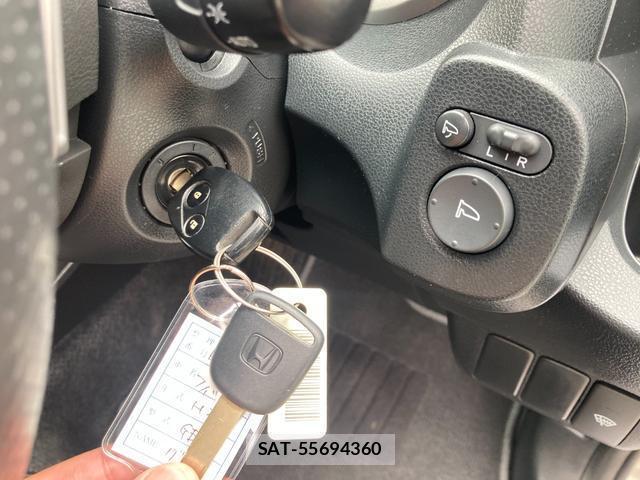 Honda FIT 2009-06 8220938-13