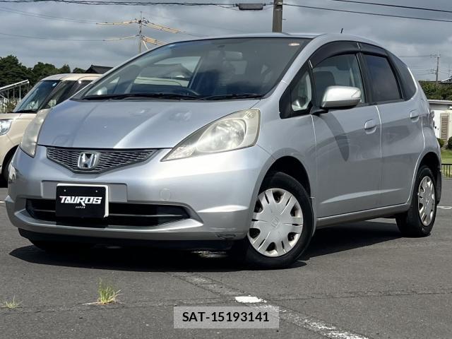 Honda FIT 2008-03 8221493-1