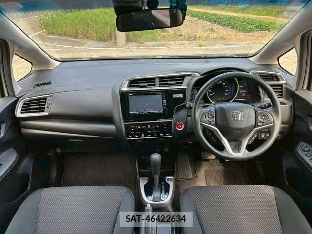 Honda FIT 2018-09 8221770-1