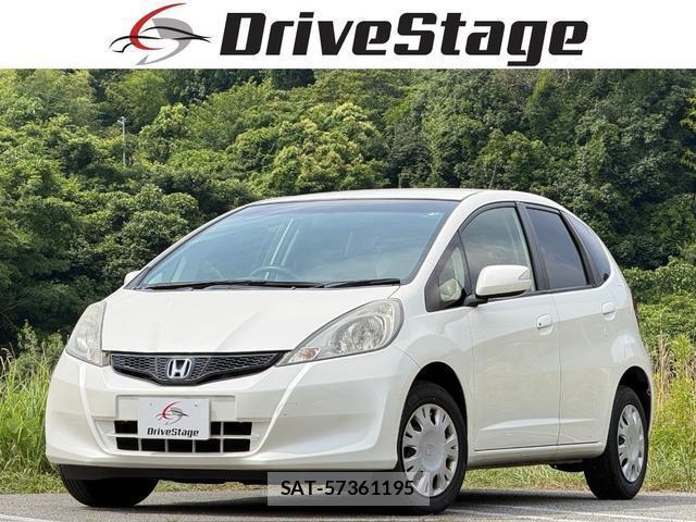 Honda FIT 2013-06 8223384-0