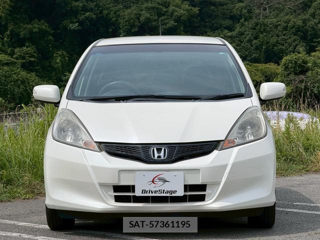 Honda FIT 2013-06 8223384-18