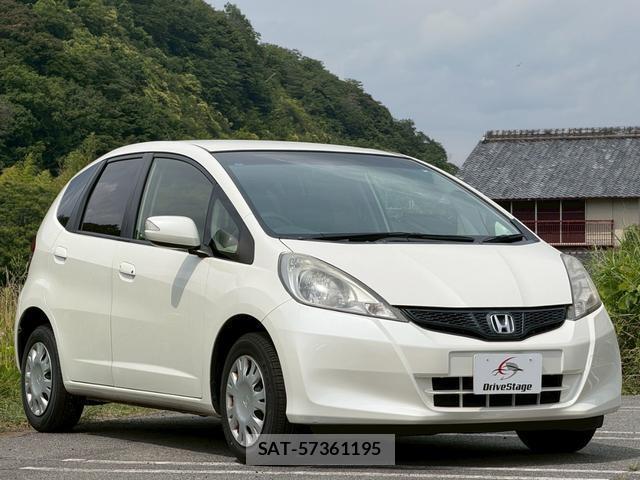 Honda FIT 2013-06 8223384-7