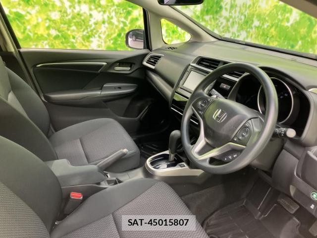 Honda FIT 2017-12 8223444-3