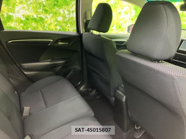Honda FIT 2017-12 8223444-4