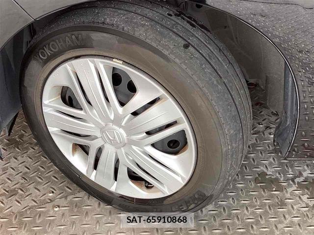 Honda FIT 2019-06 8224559-13