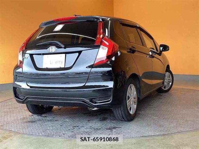 Honda FIT 2019-06 8224559-7