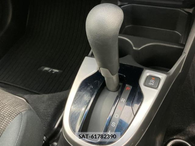 Honda FIT 2013-11 8225473-17