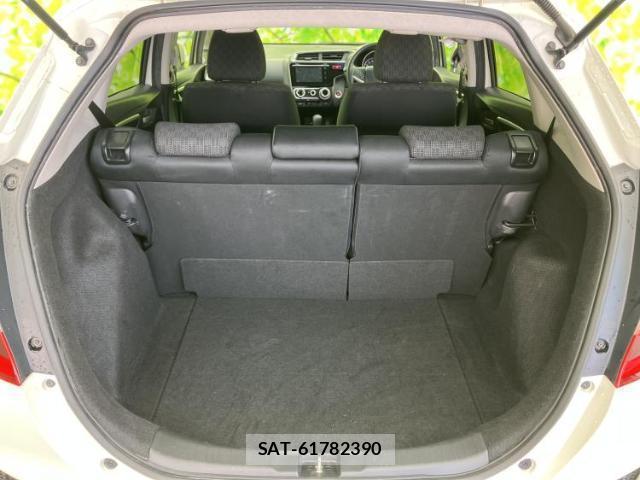 Honda FIT 2013-11 8225473-7