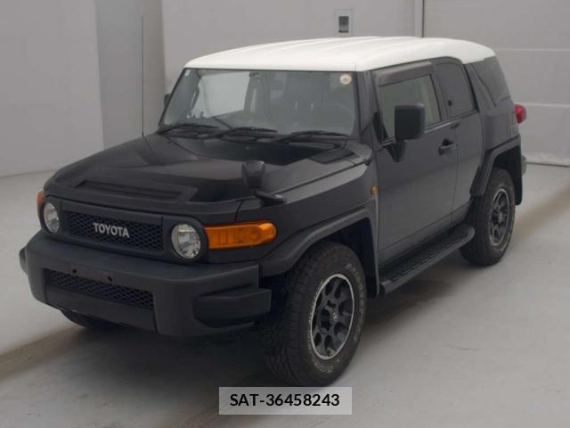 Toyota FJ CRUISER 2014-09 8218991-0