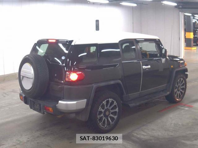 Toyota FJ CRUISER 2011-07 8223126-3