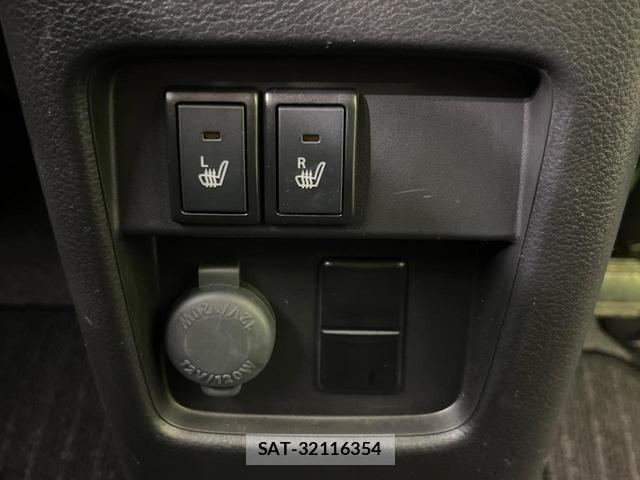 Mazda FLAIR CROSSOVER 2025-04 8216316-6
