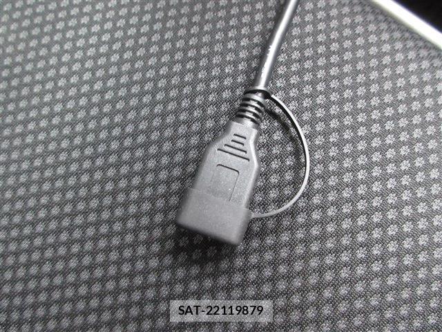 Mazda FLAIR CROSSOVER 2014-02 8221019-13
