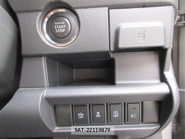 Mazda FLAIR CROSSOVER 2014-02 8221019-16