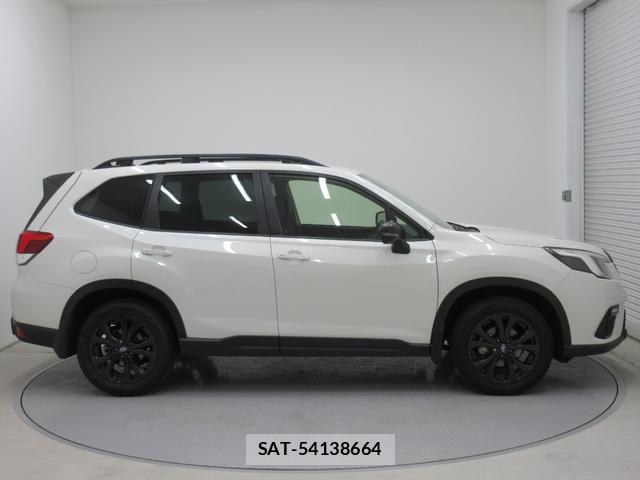 Subaru FORESTER 2023-10 8216704-3