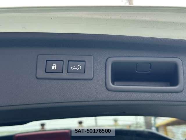 Subaru FORESTER 2022-10 8218247-12