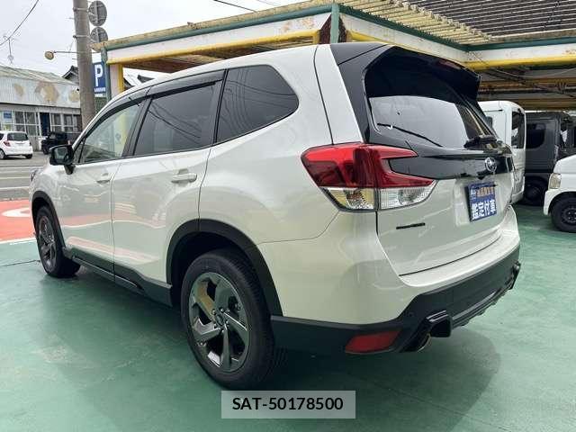 Subaru FORESTER 2022-10 8218247-3