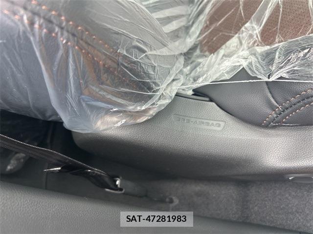 Subaru FORESTER 2026-07 8218782-14