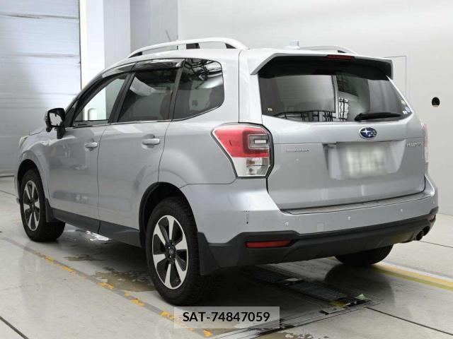 Subaru FORESTER 2016-03 8218971-5