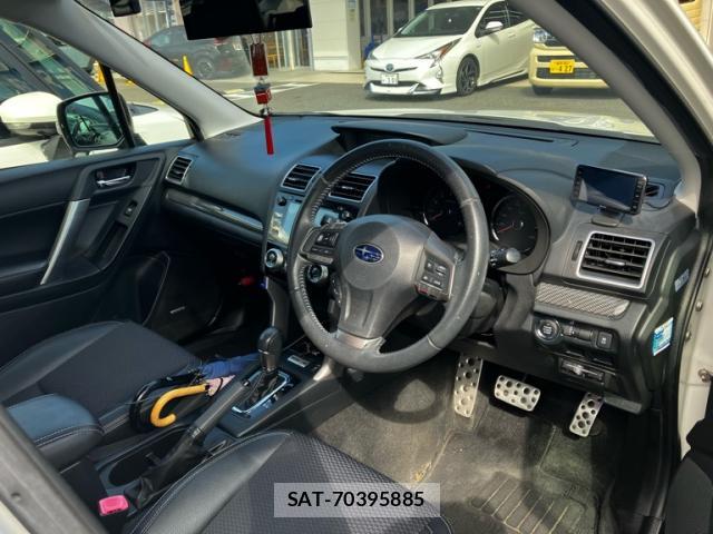 Subaru FORESTER 2015-02 8219799-6