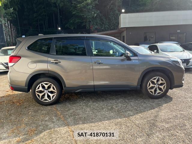 Subaru FORESTER 2021-05 8219890-3