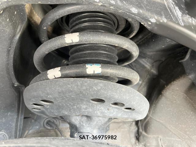 Subaru FORESTER 2019-09 8220199-19