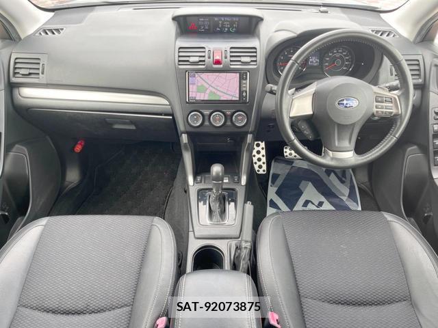 Subaru FORESTER 2012-11 8220669-1