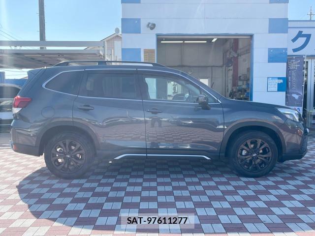 Subaru FORESTER 2021-05 8220680-17
