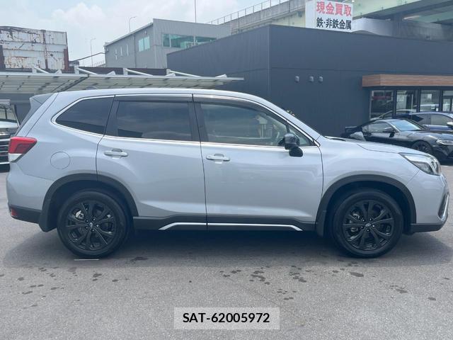 Subaru FORESTER 2020-12 8220779-17