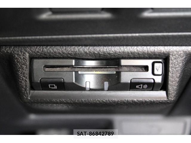 Subaru FORESTER 2018-01 8222295-7