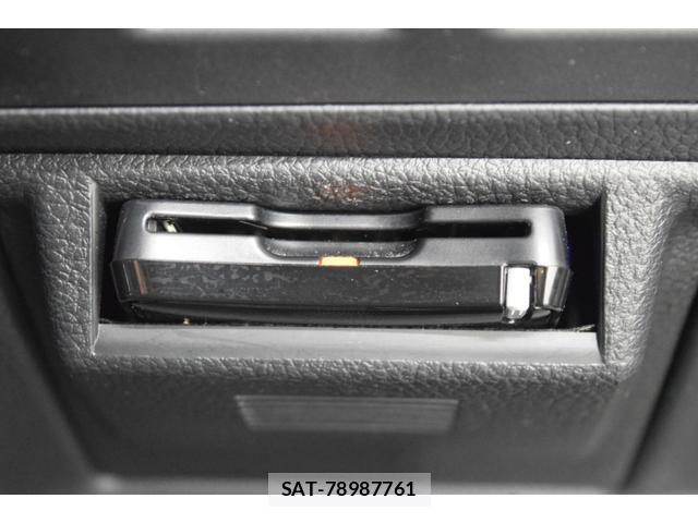 Subaru FORESTER 2017-02 8223229-13