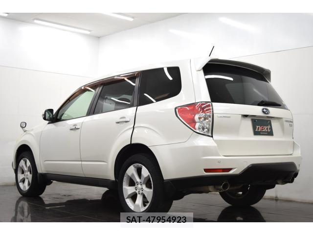 Subaru FORESTER 2012-03 8223230-9