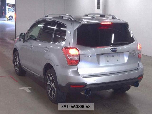 Subaru FORESTER 2014-03 8223343-1