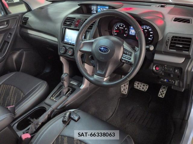 Subaru FORESTER 2014-03 8223343-2