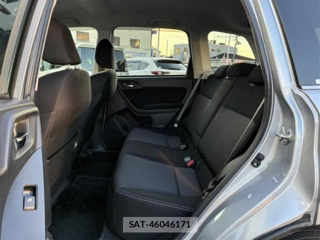 Subaru FORESTER 2014-01 8224194-5