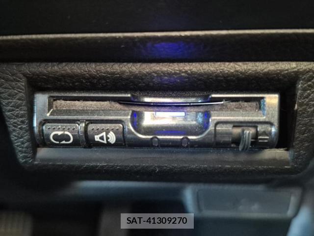 Subaru FORESTER 2013-04 8225384-17