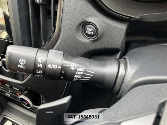 Subaru FORESTER 2024-07 8225423-16